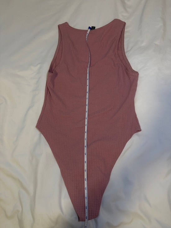 Mauve Waffle V-Neck Tank Bodysuit - Picture 3 of 6